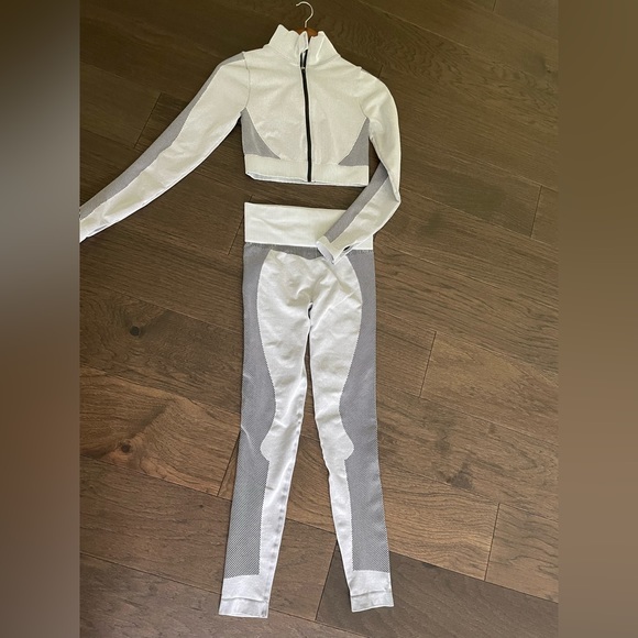 Workout set - Picture 3 of 5